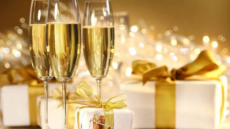 Новогоднее шампанское Новогодние обои на рабочий стол